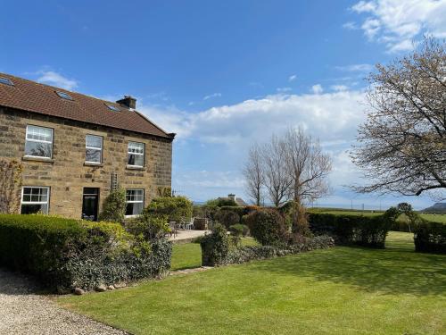 The Farmhouse — 4-Star Luxury Hotel in Whitby, United Kingdom