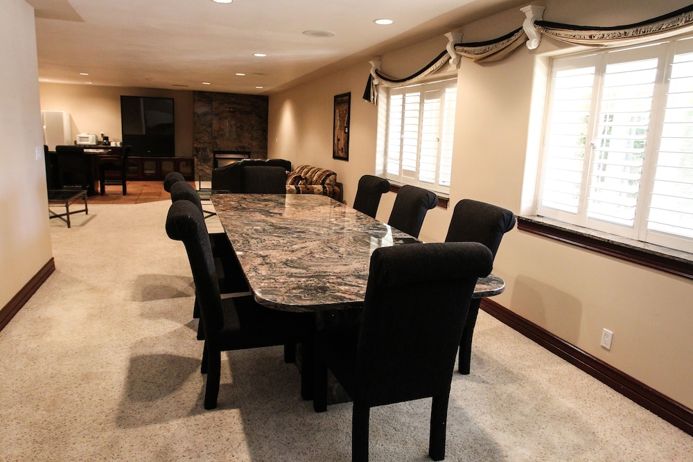 The Greenwell Inn - photo 44