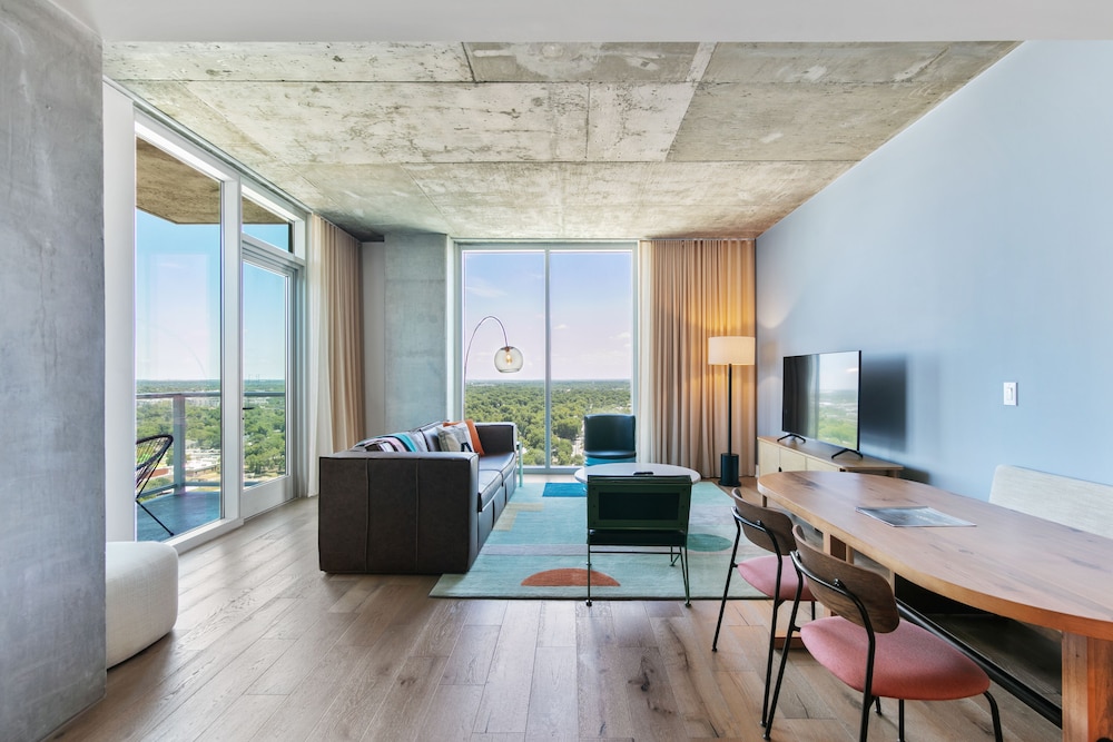 Austin Condo Hotel - photo 407