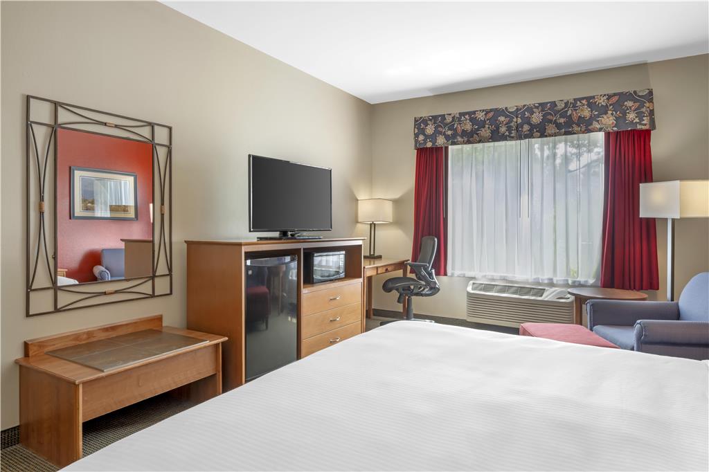 Best Western Bronco Inn - photo 21