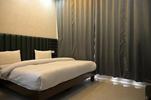 Mountain Vista in Kasauli, India