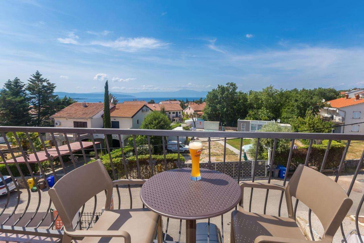 Bellona - carbon neutral hotel in Unknown City