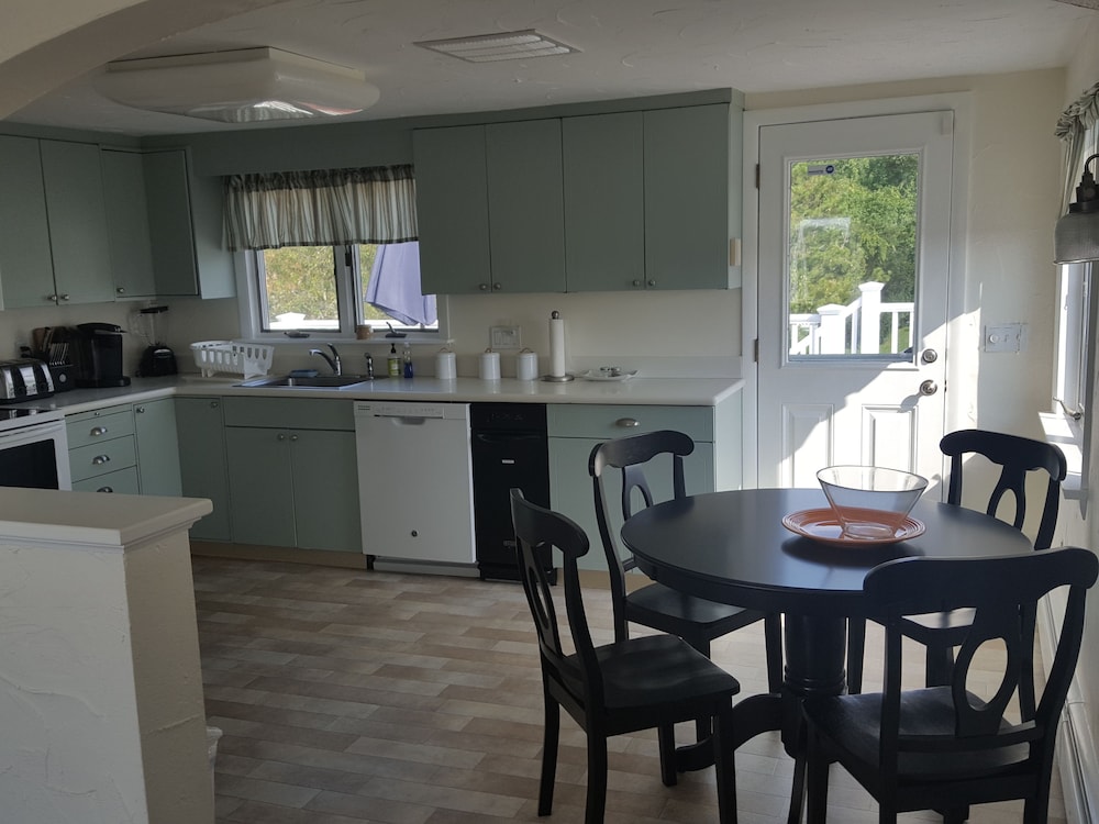 Seaglass Inn & Spa - photo 14
