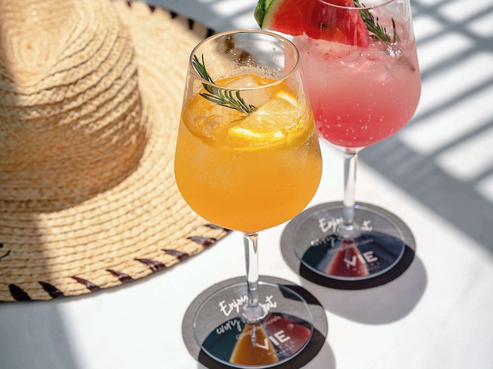 מזון ומשקאות