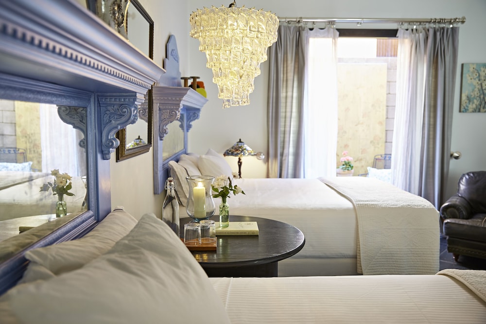 Bespoke Inn Scottsdale - photo 3