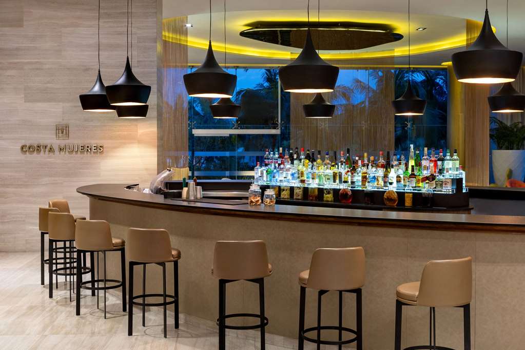 Bar/Lounge