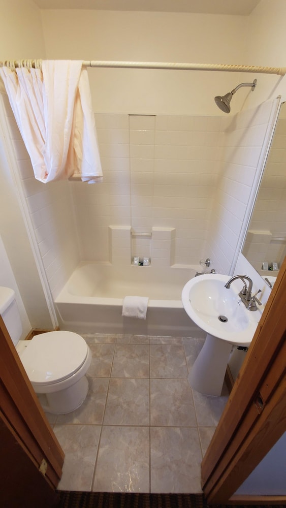 Teton Court Motel - photo 35