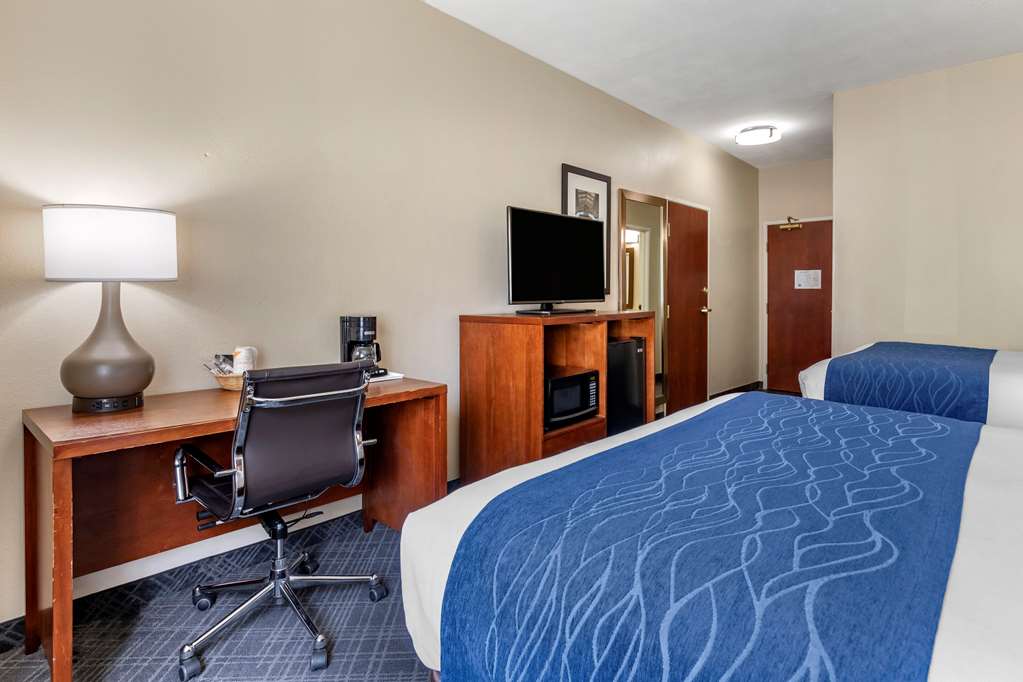 Comfort Inn Oklahoma City South I 240 - photo 22