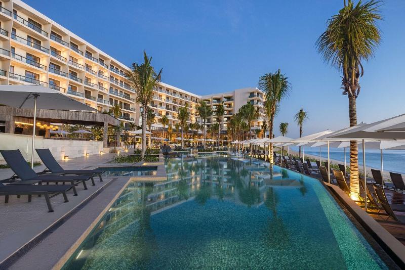Hilton Cancun an All Inclusive Resort — 4-Star Luxury Hotel in Cancun, Mexico