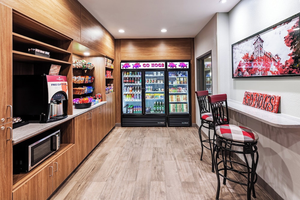 Candlewood Suites Fayetteville University of Arkansas by IHG - photo 31