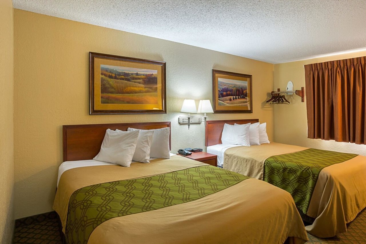 Rodeway Inn and Suites Kearney - photo 15