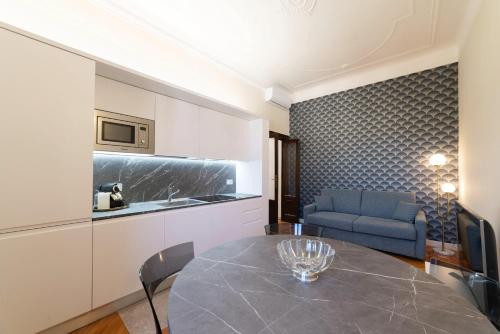Casa Bella 16 8 min to Metro 15 min to LIN Airport University area — 4-Star Luxury Hotel in Milan, Italy