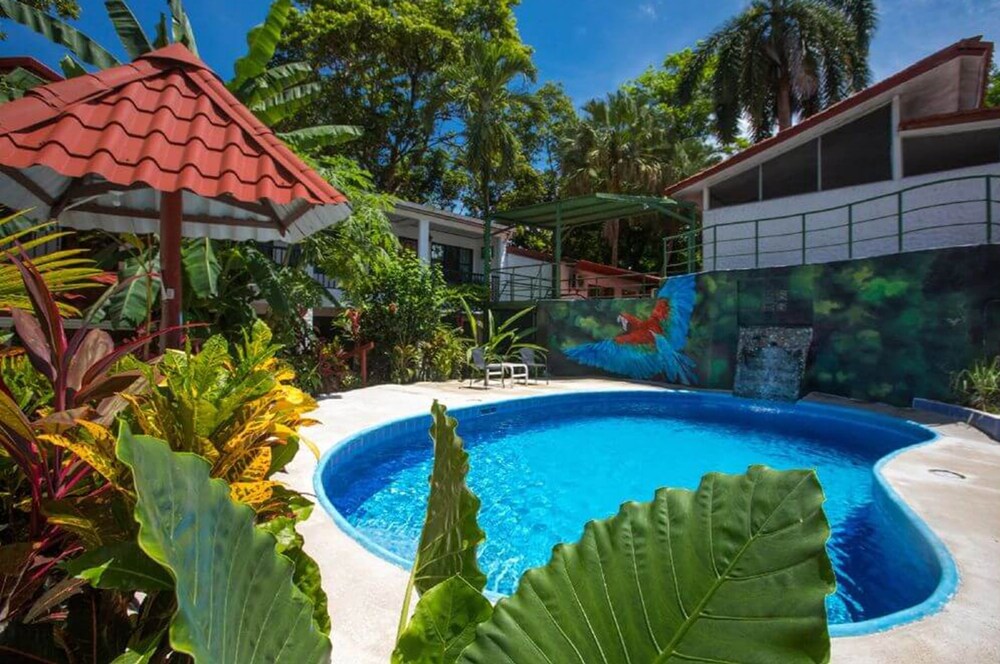 Hotel Mono Azul — hotel in Quepos