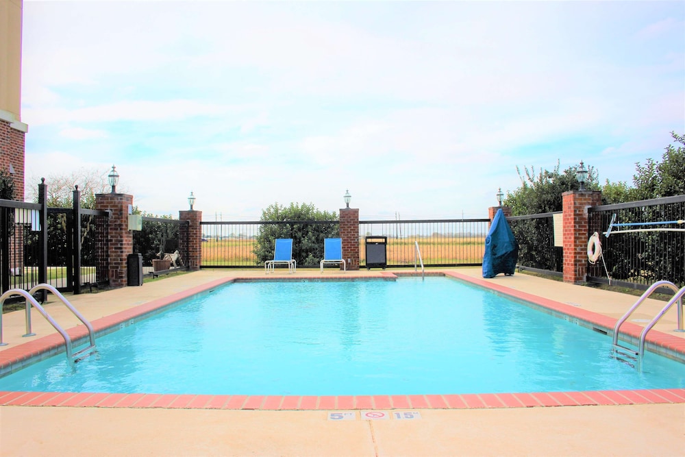 Hampton Inn & Suites Thibodaux - photo 45