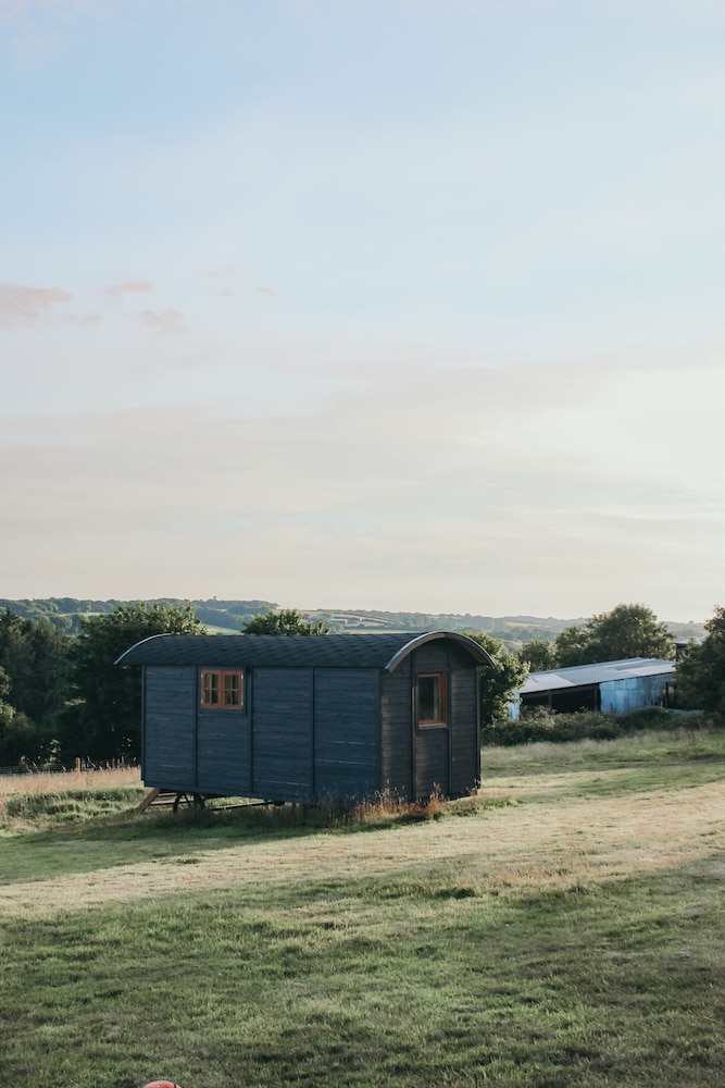 Stunning Shepherd’s Hut Retreat North Devon in Bideford, United Kingdom