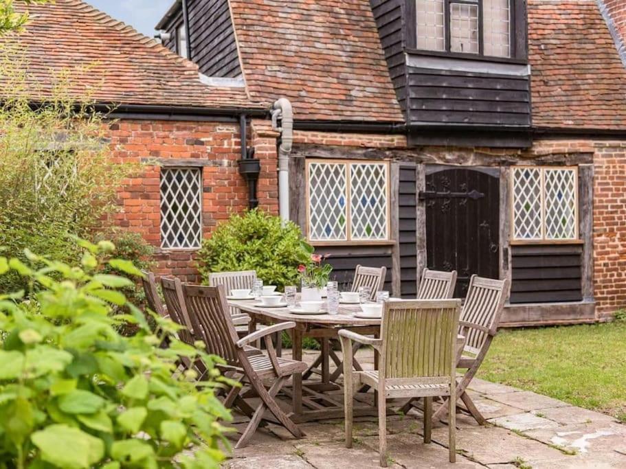 Townhouse with cathedral views — 4-Star Luxury Hotel in Canterbury, United Kingdom