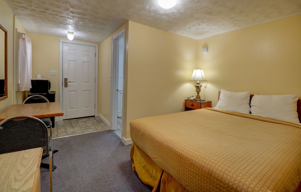 Brookside Motel And Cottages - photo 19