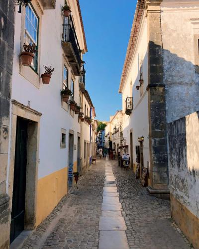 Villa Castellino Perfect Family Holiday Retreat — 4-Star Luxury Hotel in Caldas Da Rainha, Portugal