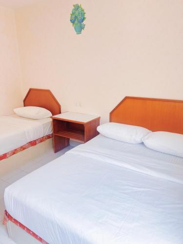 Triple room with private bathroom in Kuala Terengganu, Malaysia