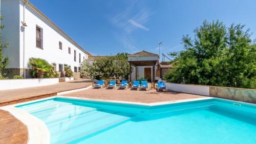 La Era Cortijo Completo Villanueva del Trabuco by Ruralidays — 4-Star Luxury Hotel in Villanueva Del Trabuco, Spain