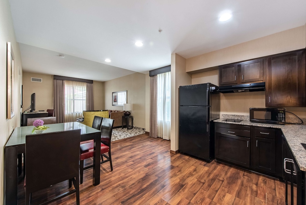 Homewood Suites by Hilton Oxnard Camarillo - photo 26