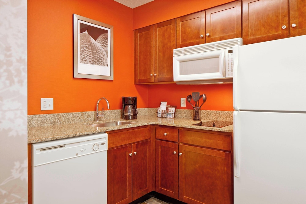 Residence Inn by Marriott Boston Norwood - photo 8
