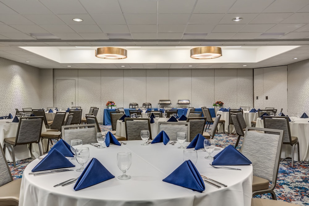 Hilton Garden Inn Boston Waltham - photo 35