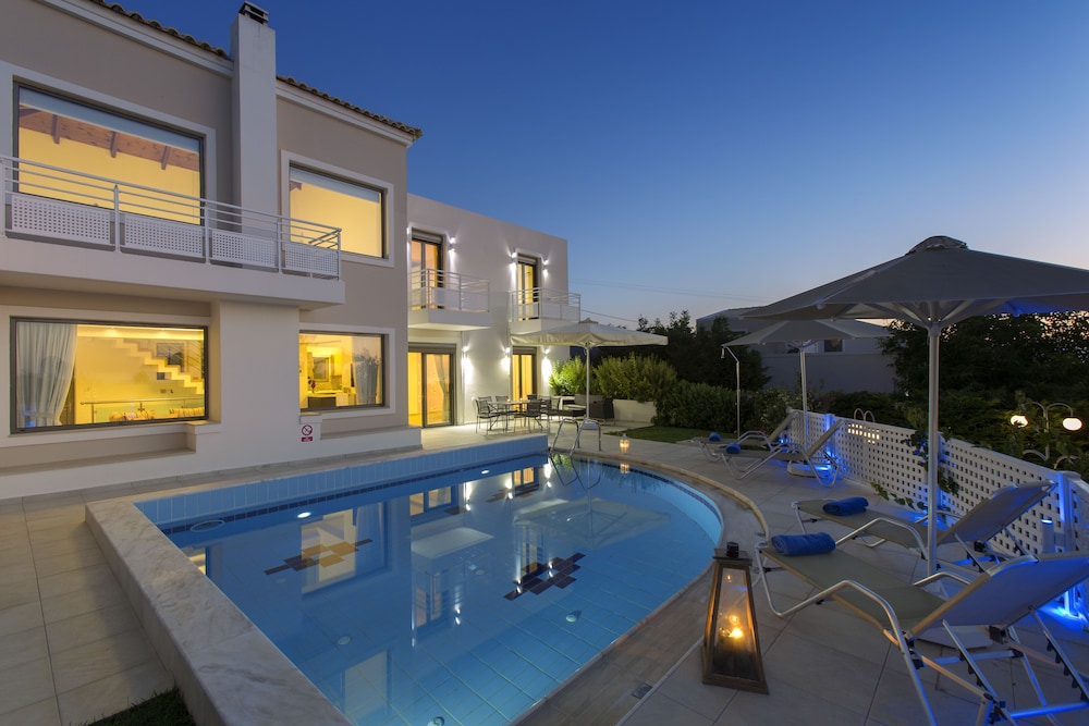 Salvia Villas — 4-Star Luxury Hotel in Rethymno, Greece