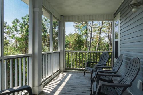 Southern Charm by Oak Island Accommodations - photo 19