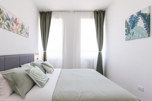 Luxury apartment Navigli — 4-Star Luxury Hotel in Milan, Italy
