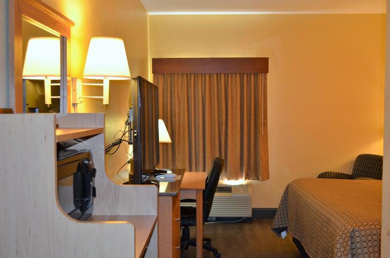 Baymont Inn And Suites Ringgold - photo 16