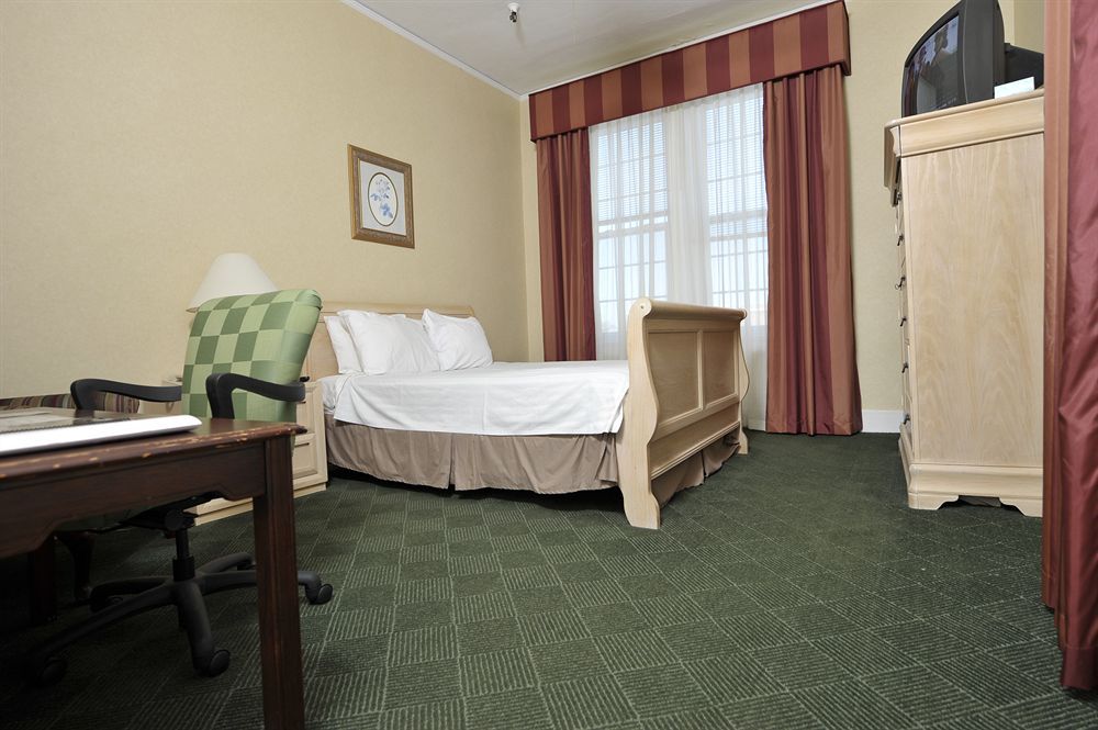 Hotel Aiken - photo 17