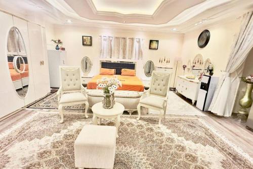 4Bedrooms Luxurious Furnished plus Big Majlis in Sharjah, United Arab Emirates