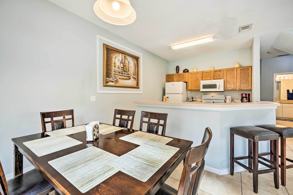 Kissimmee Resort Townhome w Pool 7 Mi to Disney - photo 37