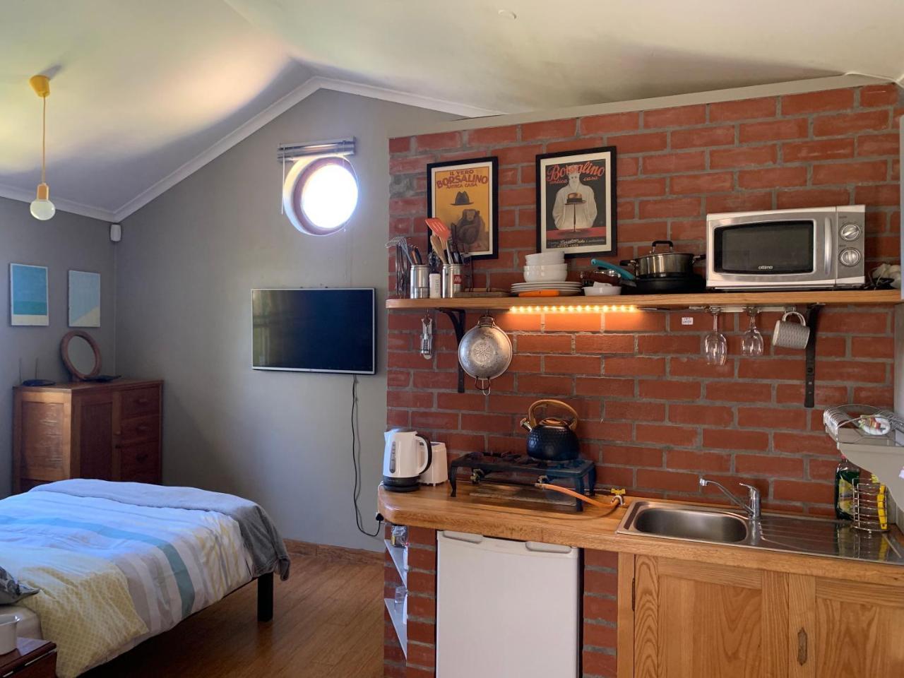 Sapphire Studio