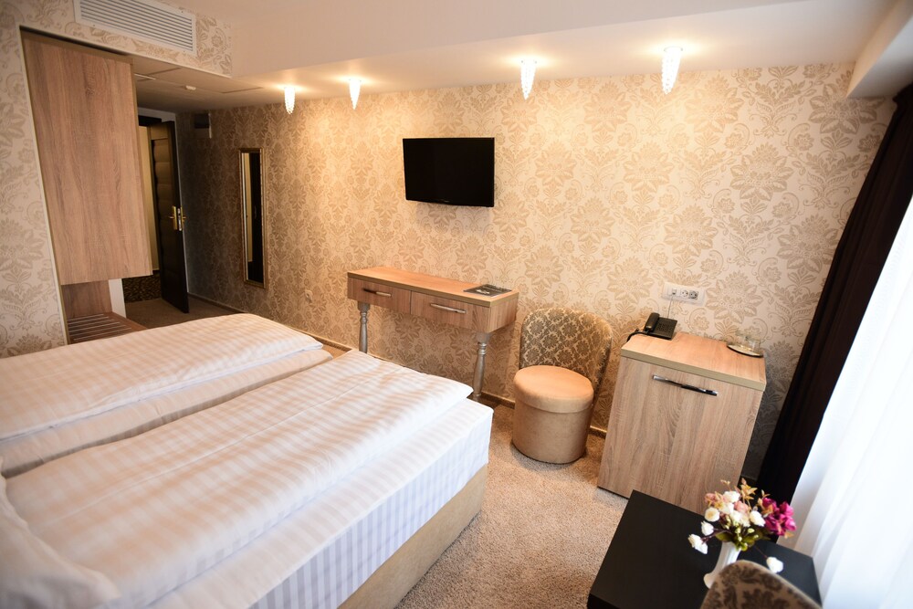 La Rocca Boutique Hotel — Craiova — photo 4