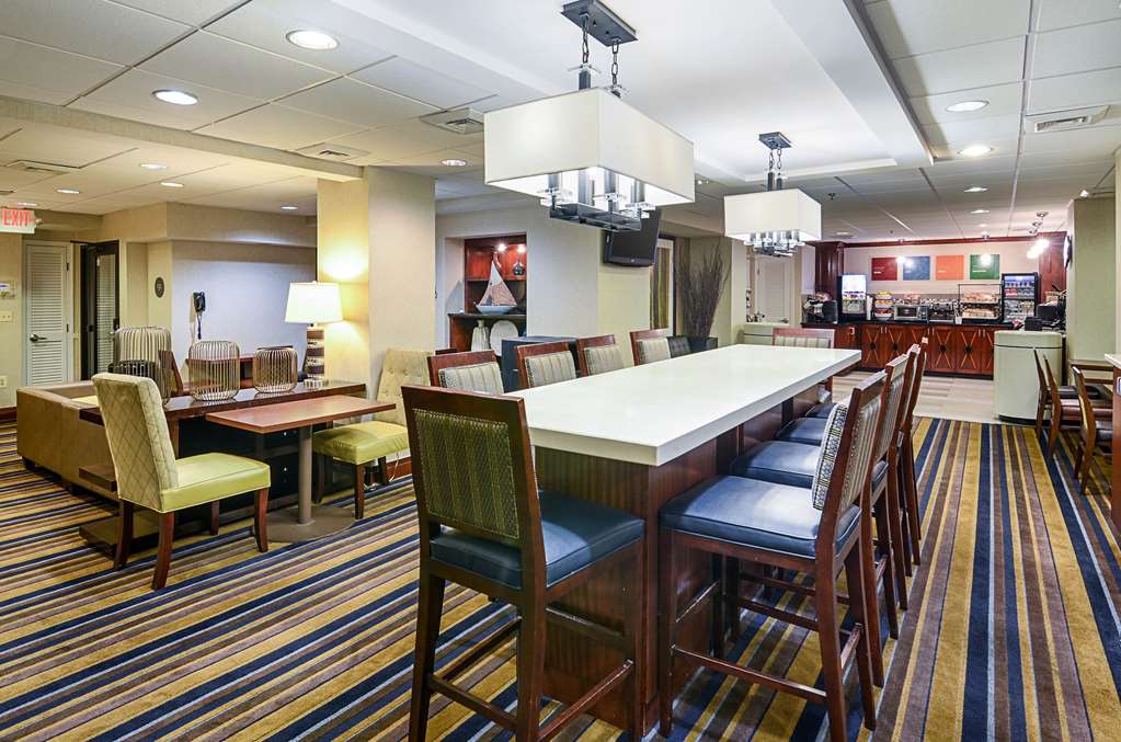 Comfort Inn Downtown DC Convention Center - photo 13