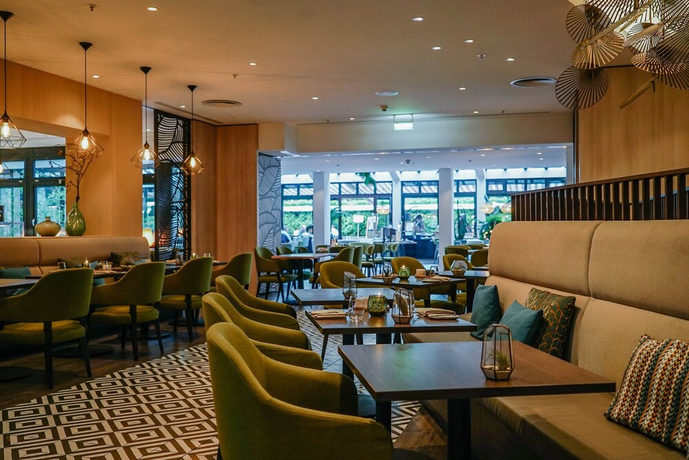 מזון ומשקאות