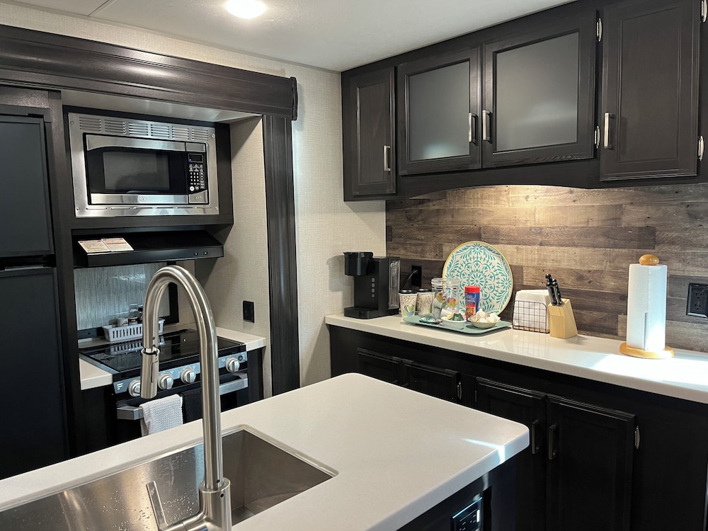 The Alexander at Creek Road - photo 89