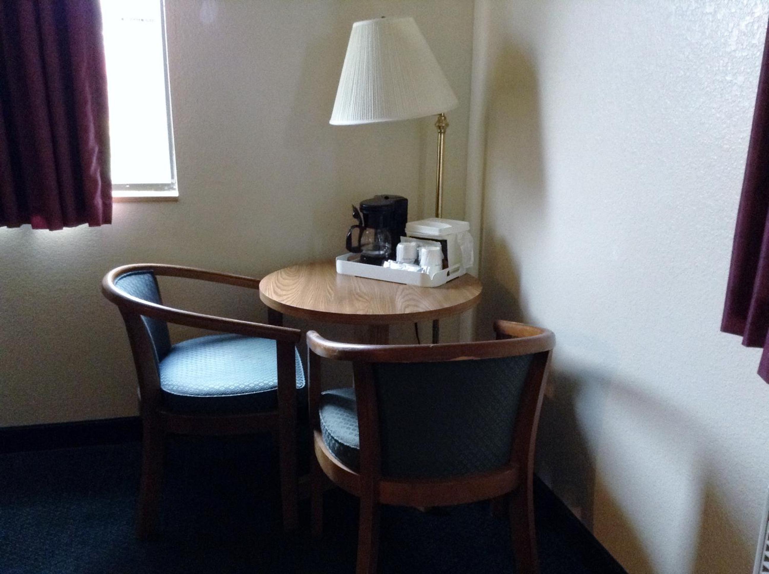 Travelodge by Wyndham Hudsonville - photo 29