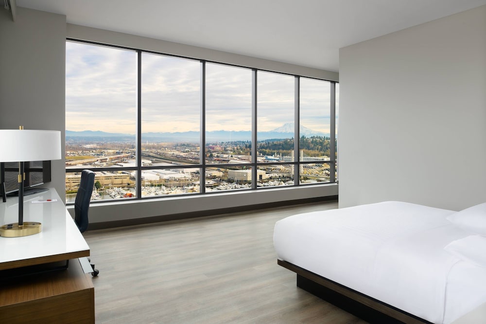 Marriott Tacoma Downtown - photo 16