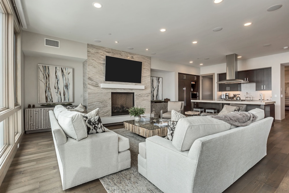 Premium Five Bedroom Suite 5 Apartment Hotel by Redawning - featured photo