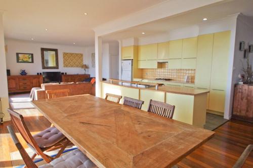Beau Soleil 28 East Street — 4-Star Luxury Hotel in Crescent Head, Australia