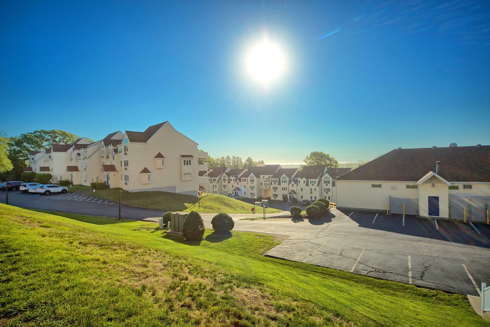 Village by the Sea — hotel in Wells