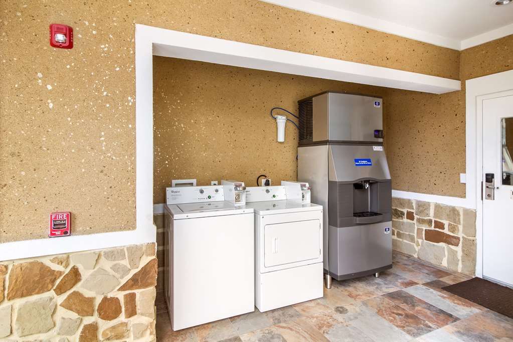 Motel 6 Houston TX North - photo 31