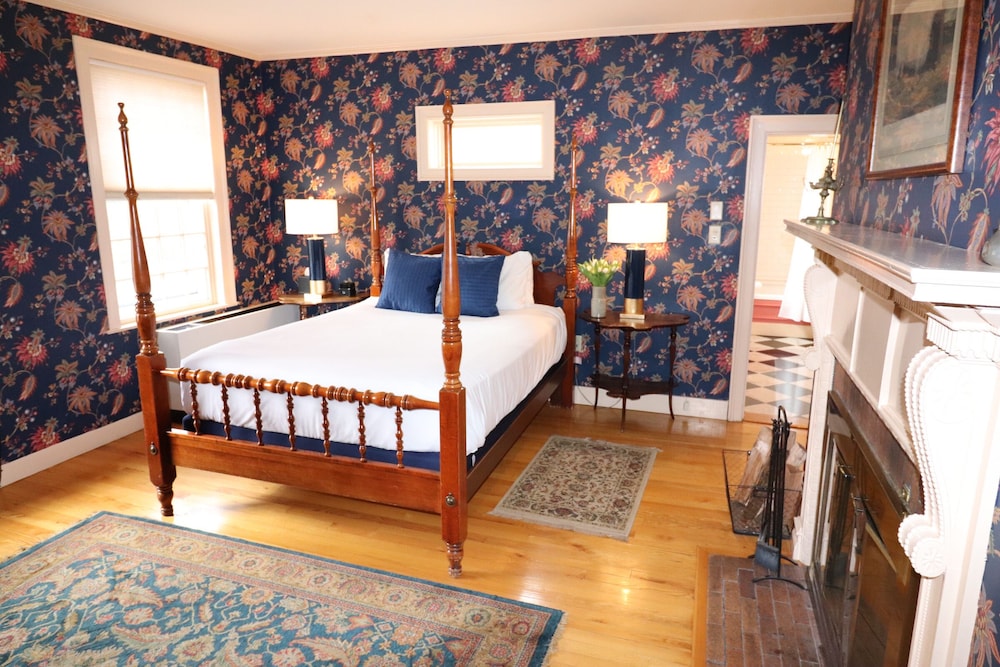 Swift House Inn - photo 64