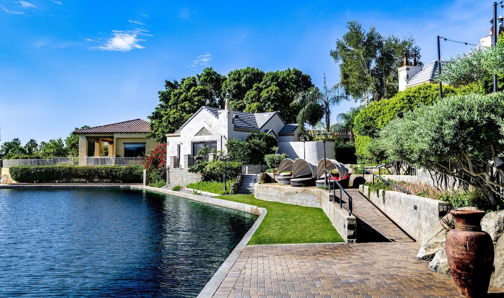 The Chateau at Lake La Quinta - photo 31