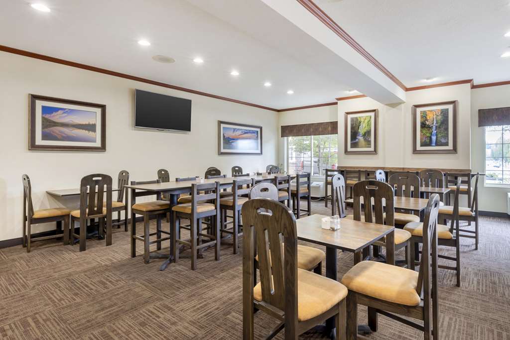 Best Western Plus Northwind Inn & Suites - photo 7