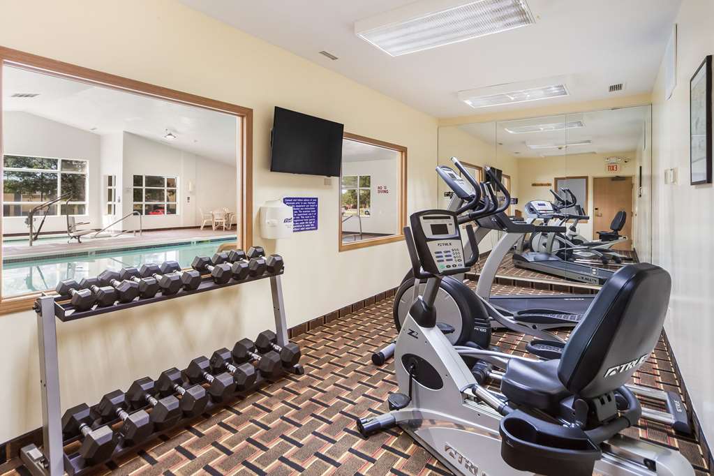 Quality Inn Lincoln Cornhusker - photo 20