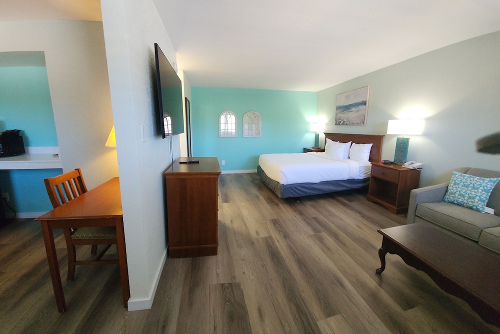 Inn at The Waterpark - photo 15